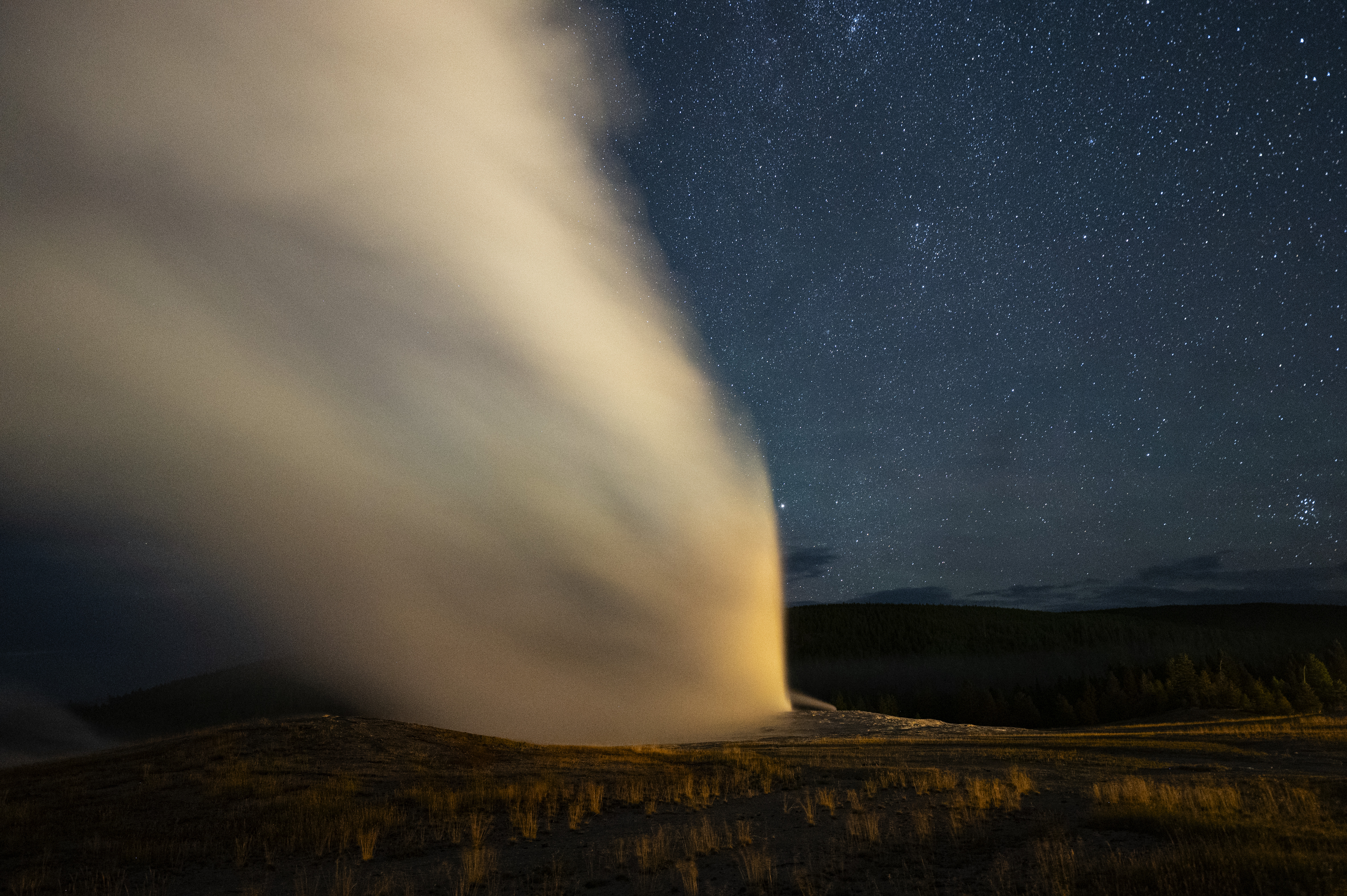 Yellowstone Astrophotography Guide