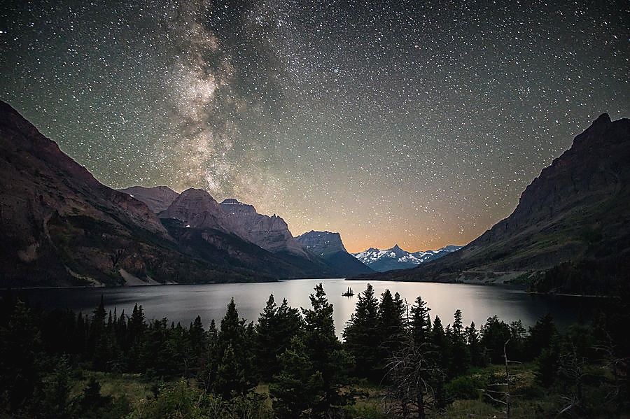 Glacier National Park Astrophotography Guide